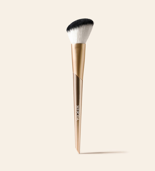 Vibrant Cheeks Blush Brush